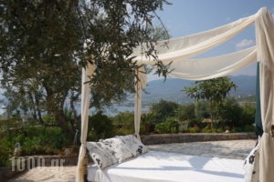 Verga Apartments & Suites_accommodation_in_Room_Peloponesse_Messinia_Paralia Vergas